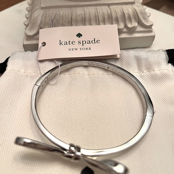 Kate Spade New York Silver Bow Bangle Bracelet with White Dustbag (NWT) - Picture 4 of 9